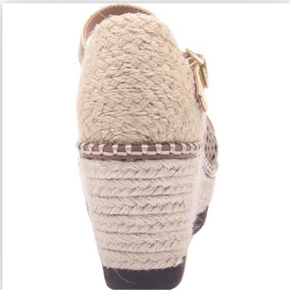 New! Nicole Jozana Wedge Sandal, Ready for your next vacation - Picture 4 of 4